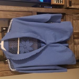 Sweater  size large no tags